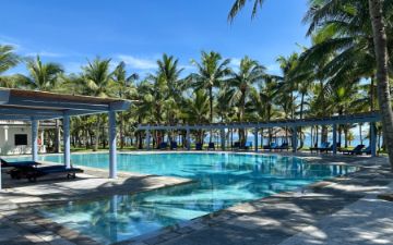 Piscina SBH Le Belhamy Beach Resort