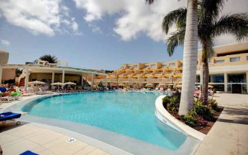 piscina hotel sbh monica beach resort