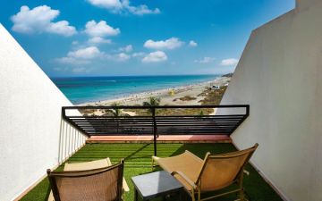 terrazza camera doppia fronte oceano sbh crystal beach hotel suites