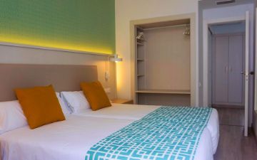 armoire chambre familiale standard SBH Maxorata Resort