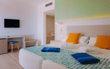 lits swim-up vue mer SBH Maxorata Resort<br/>