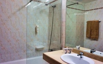 Camera Doppia Vista Mare SBH Royal Monica