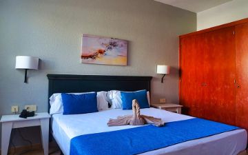 Camera Familiare con Due Camere da Letto SBH Royal Monica