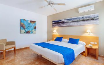 Camera Familiare Standard Mare SBH Royal Monica