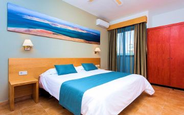 Camera Familiare Standard Mare SBH Royal Monica