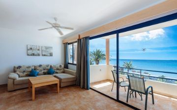 Camera Familiare Vista Mare SBH Royal Monica