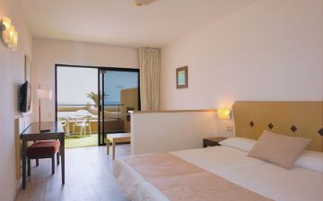 habitacion doble vista mar sbh taro beach