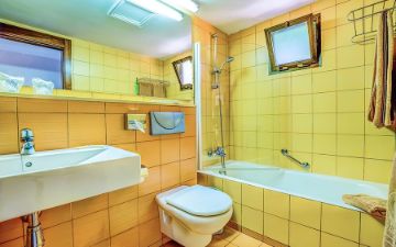 baño habitacion familiar vista mar sbh taro beach