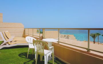 terraza master suite vista mar sbh taro beach