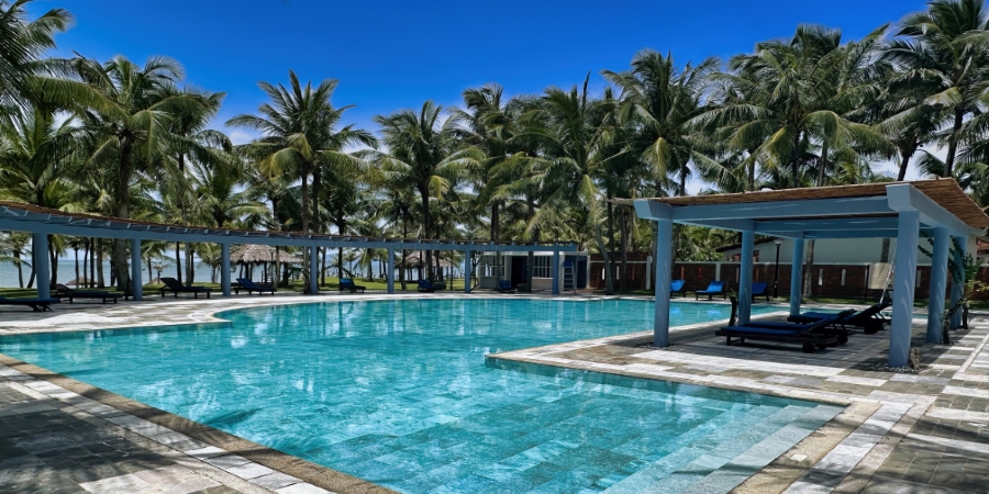 Piscina SBH Le Belhamy Beach Resort