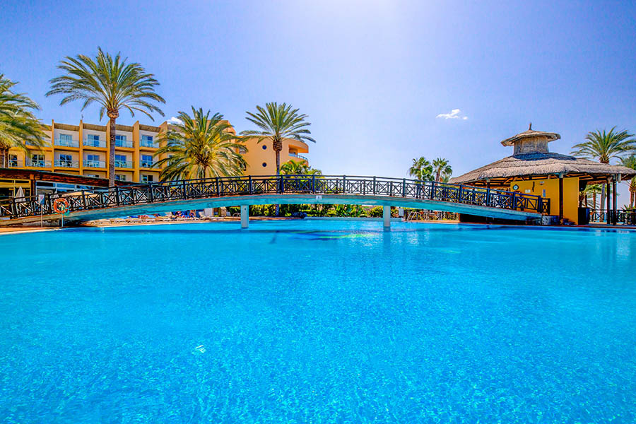 swimming pools sbh costa calma beach resort