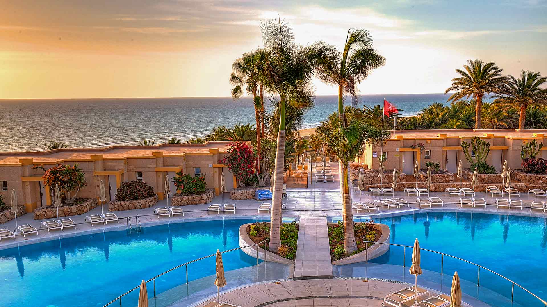 hotel sbh monica beach resort